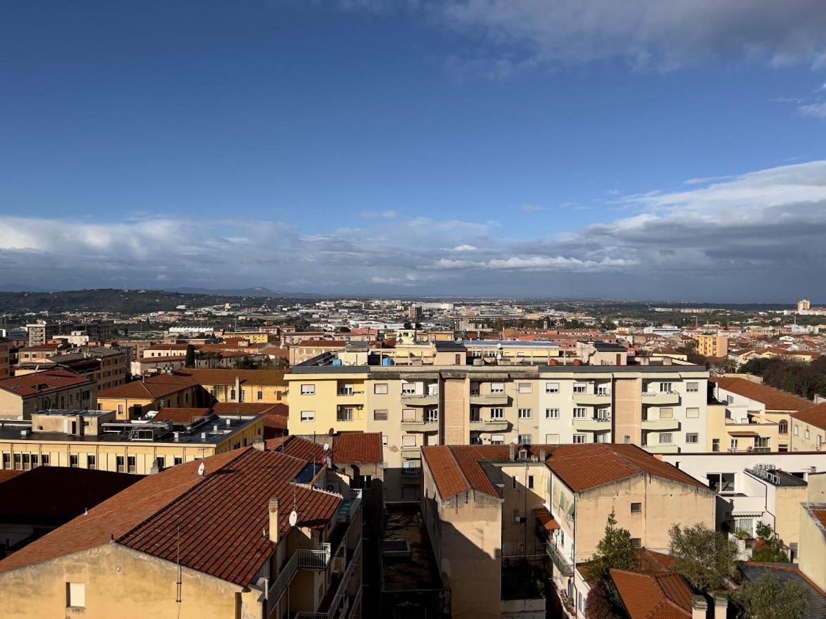 Отель La Terrazza Di Anna Сассари Экстерьер фото